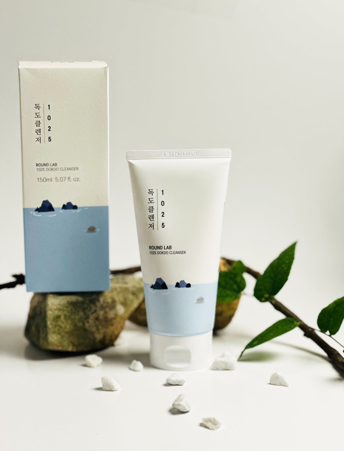 Round Lab Dokodo Round Lab 1025 Dokdo Cleanser 150ml – Tokki Ku Beauty